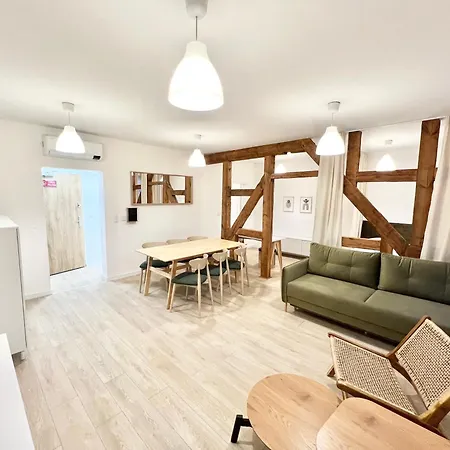 Апартаменты Teofila Magdzinskiego 5 *