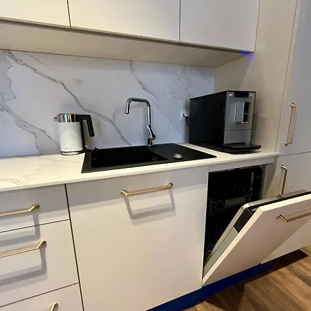 Teofila Magdzinskiego 5