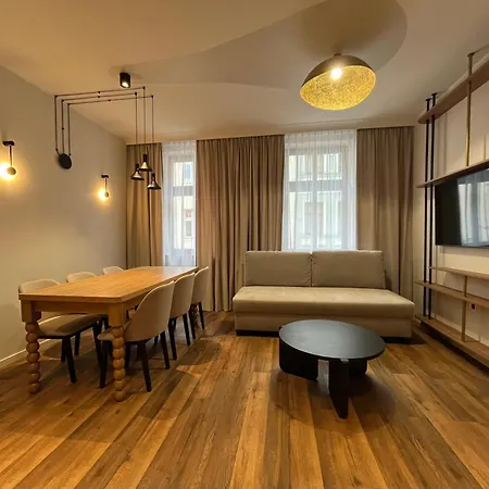 Teofila Magdzinskiego 5 Апартаменты *